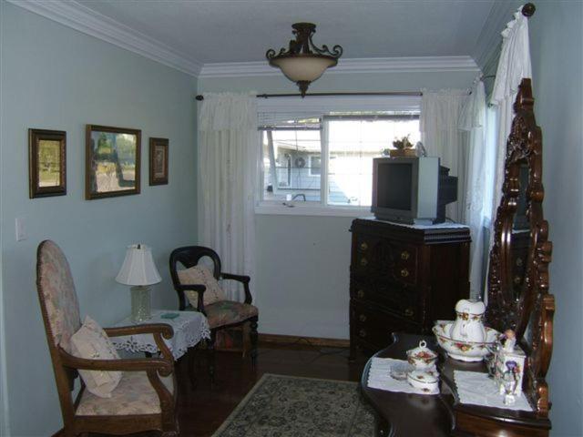 Hummingbird Bed And Breakfast Clearwater Exterior photo