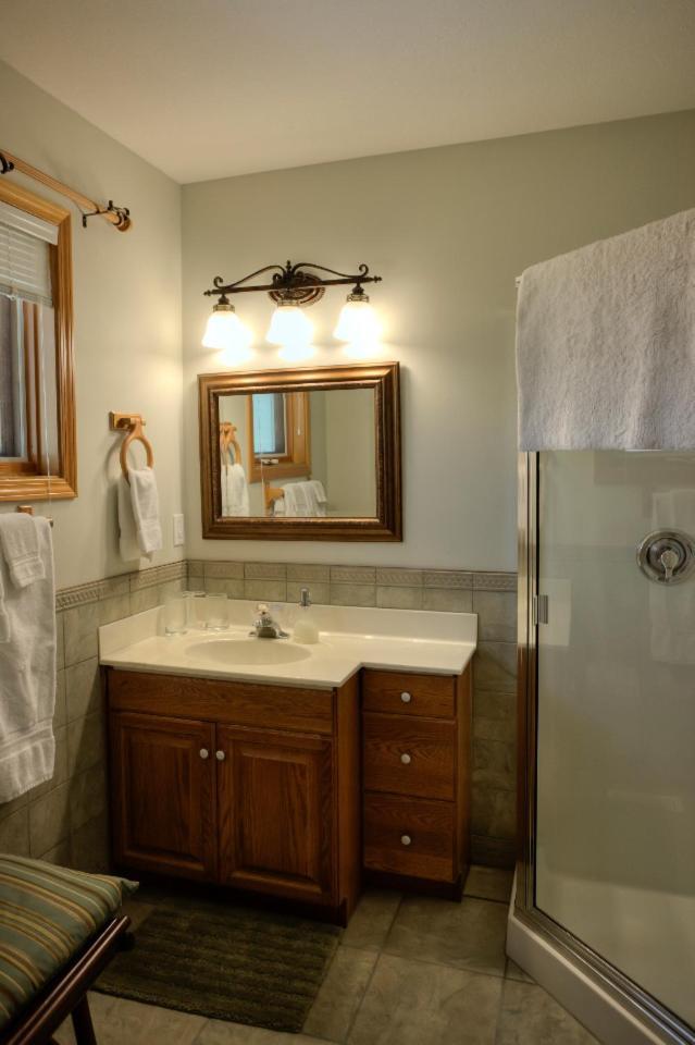 Hummingbird Bed And Breakfast Clearwater Exterior photo